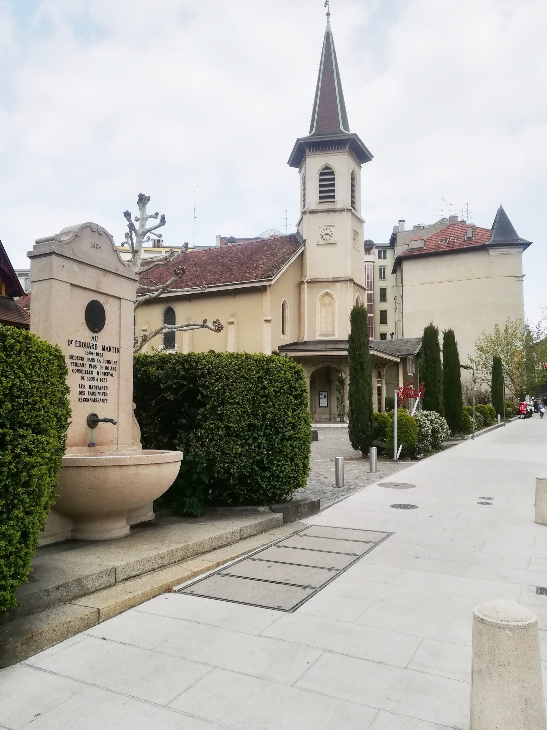 Edouard Martin's memorial fountain, Geneva (by Paolo Manca) - 01.jpg